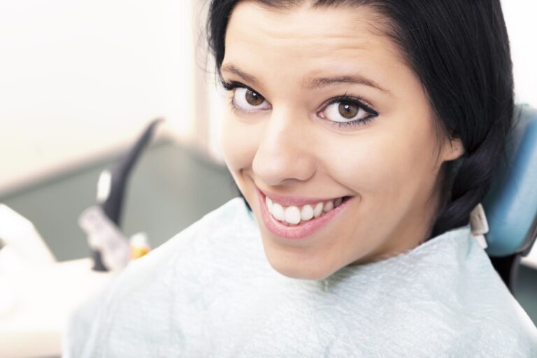 Need a quick and economical smile makeover? Get a Zoom whitening treatment!